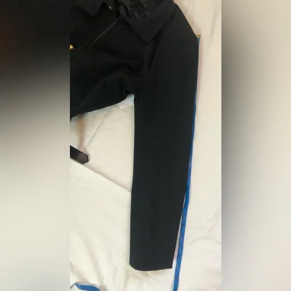 AKIRA BERLIN TRENCH JACKET WITH UTILITY BELT SIZE: XL - Picture 7 of 16